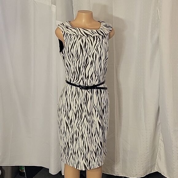KARIN STEVENS RARE TOASTED ZEBRA PRINT SLEEVELESS ZIPPER CLOSURE DRESS - Picture 3 of 15